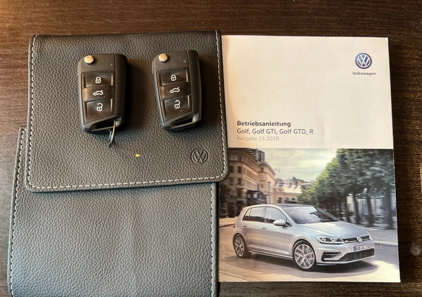 Volkswagen Golf cena 56900 przebieg: 199900, rok produkcji 2019 z Wieliczka małe 301
